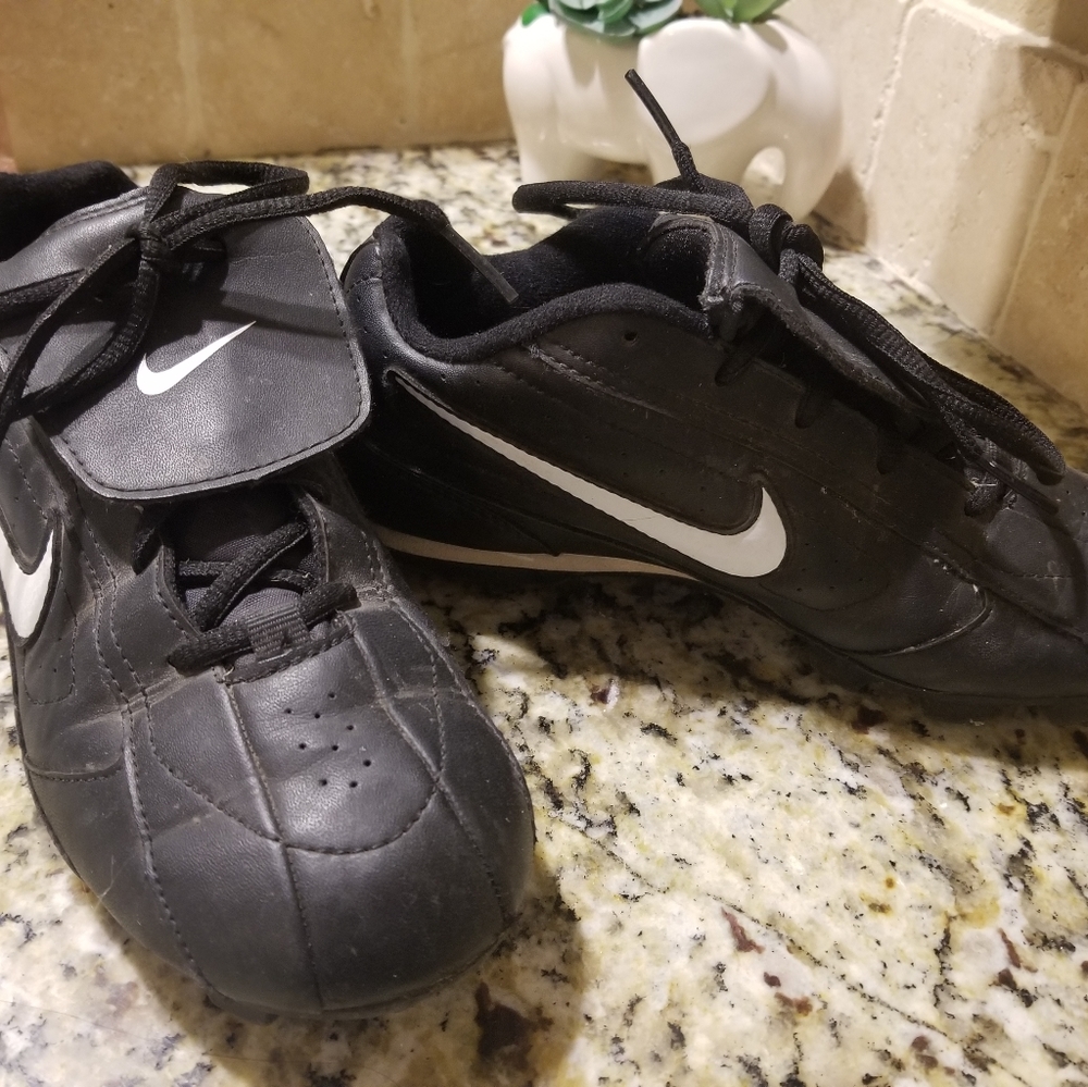 Baseball Softball cleats - Picture 2 of 3
